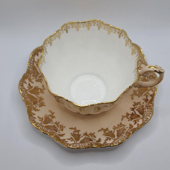 Vintage Paragon Double Warrant Tea Cup and Saucer - Picture 3 of 9